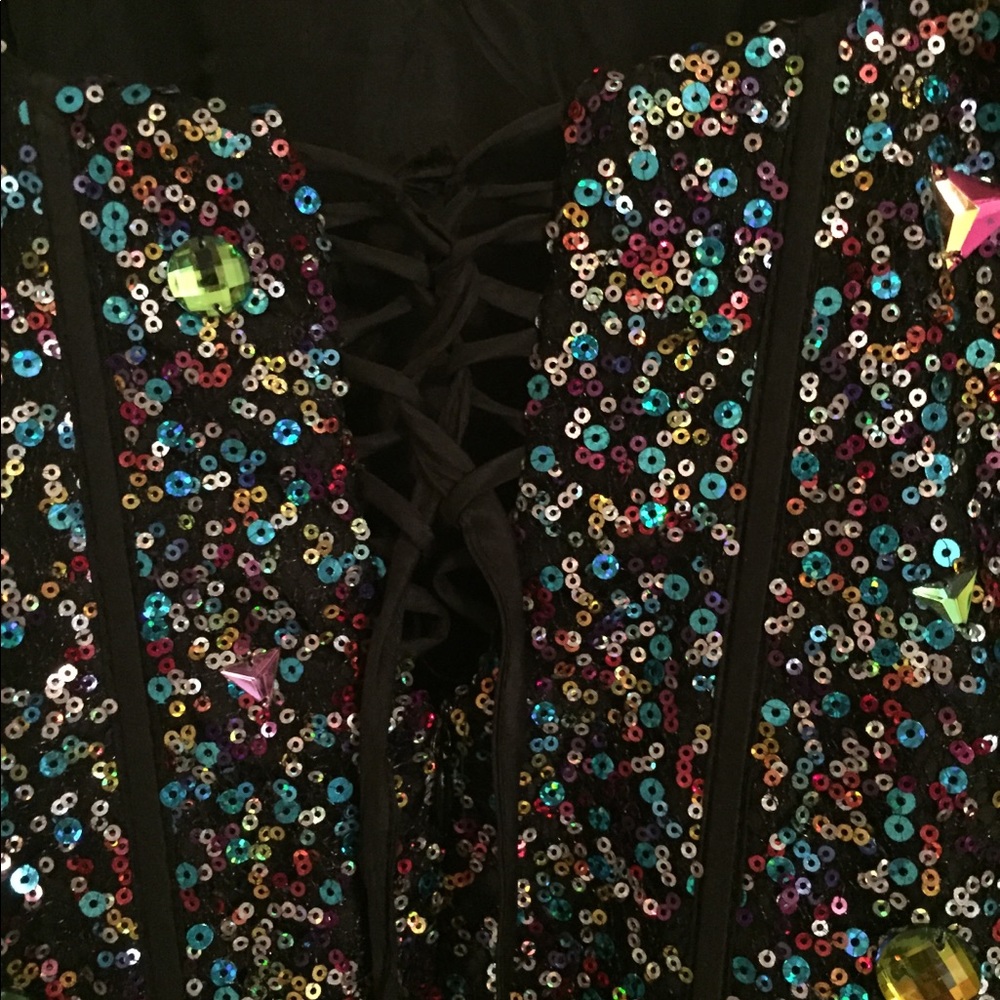 Beautiful Narianna Dress - Picture 3 of 8